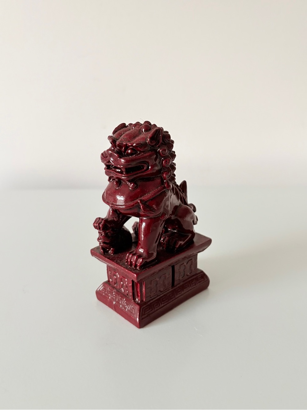 Chinese Female Foo Dog Guardian Lion Heavy Resin Cinnabar Toned Figurine